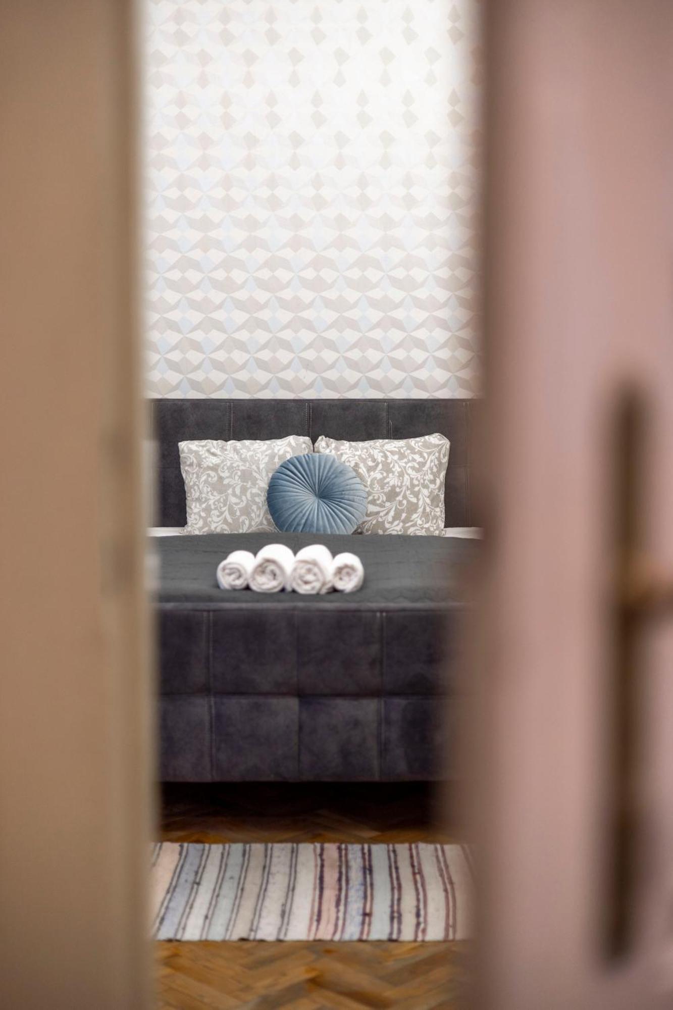 Lejlighed Central Located Cozy In Historical Building Budapest