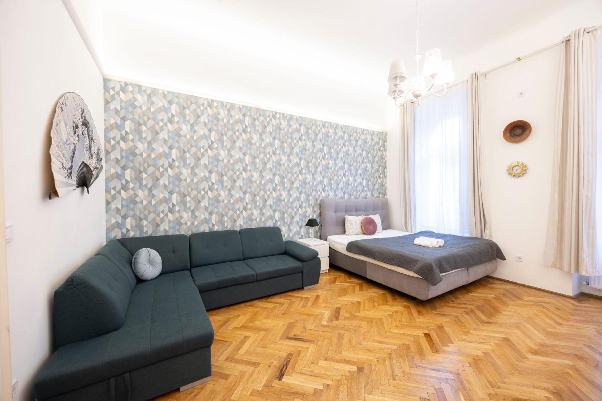 Lejlighed Central Located Cozy In Historical Building Budapest